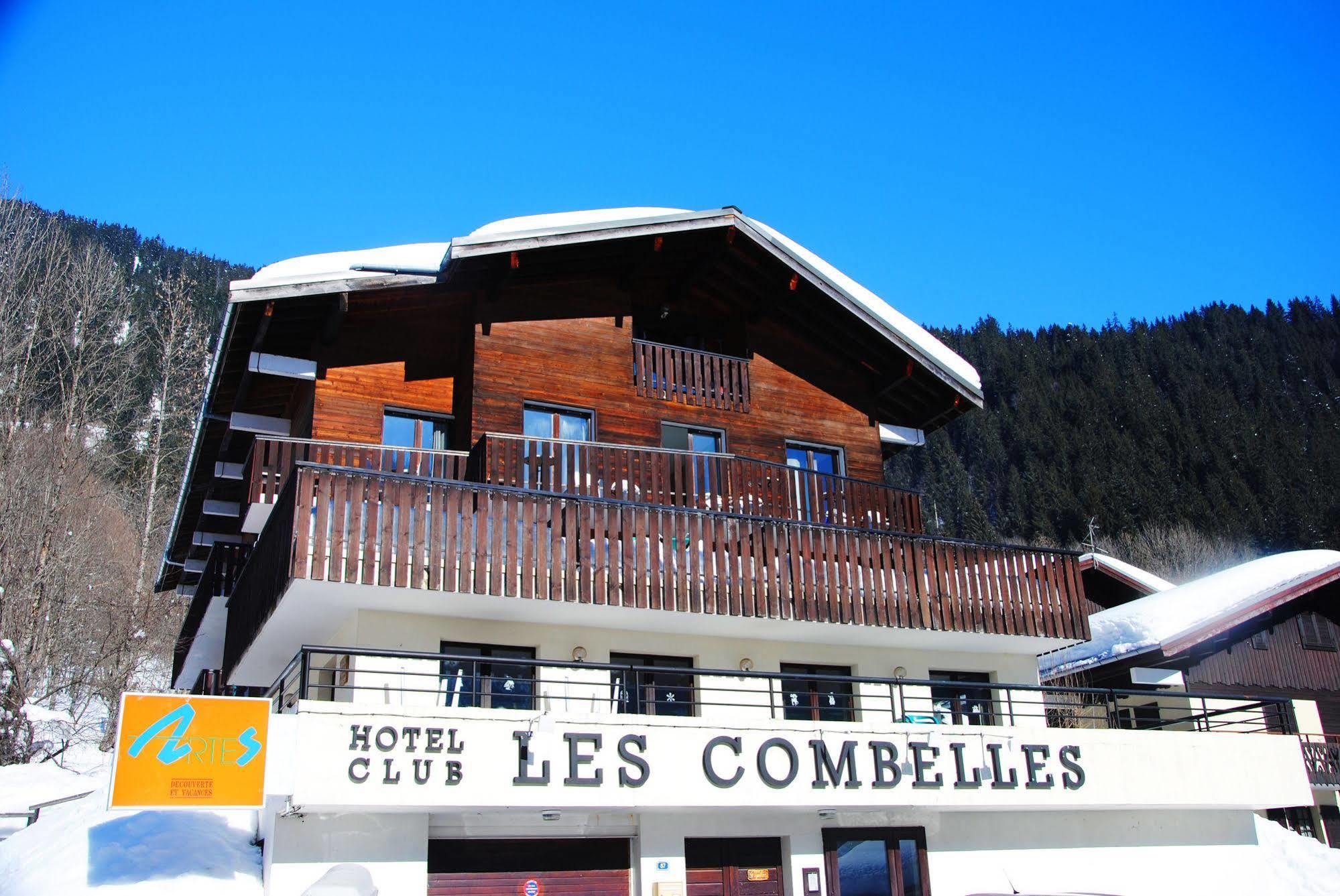 Hotel Les Combelles Châtel Extérieur photo